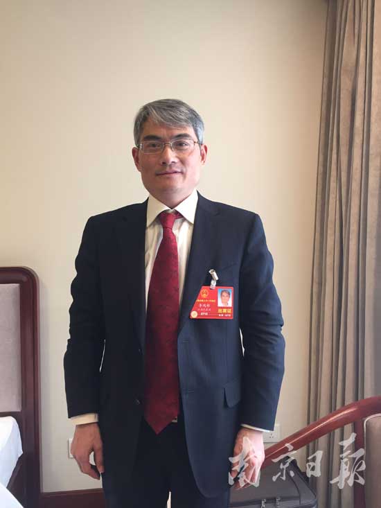 全国人大代表李鸿彬。南京报业传媒集团全媒体记者-许琴摄